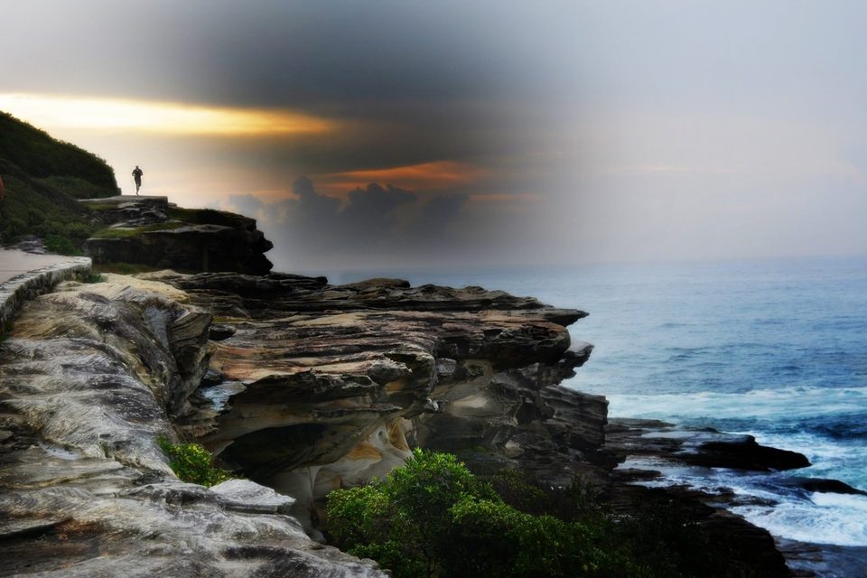 Bronte beach to Bondi beach walking track