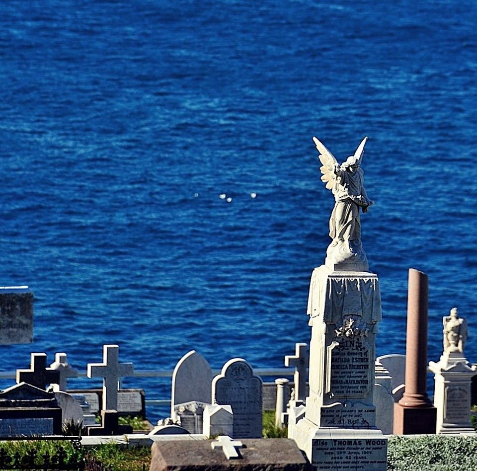 Cemetery with the view, photo 1