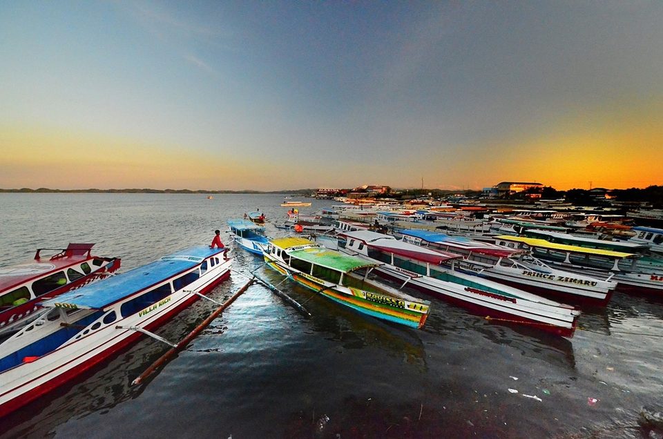 The Hundred Islands in the city of Alaminos