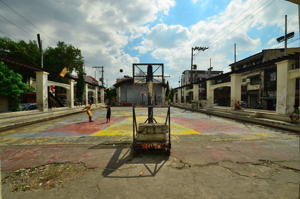 Basketball sports ground in the city of Manila